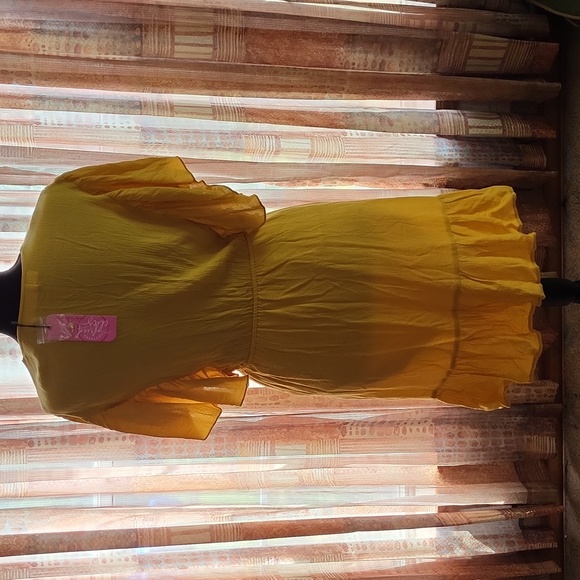 Yellow boho dress.  NWT - Picture 3 of 3